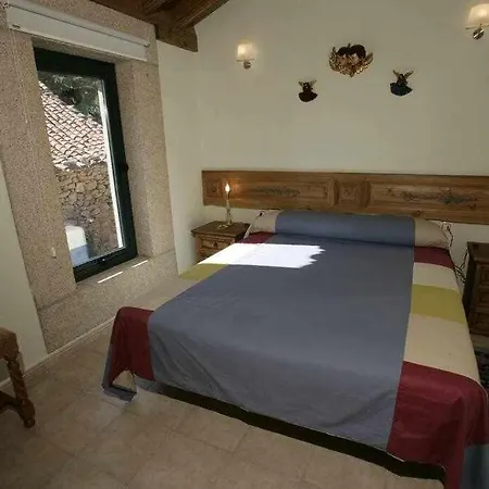 Rural El Labrador Es Un Cómodo Y Acog *